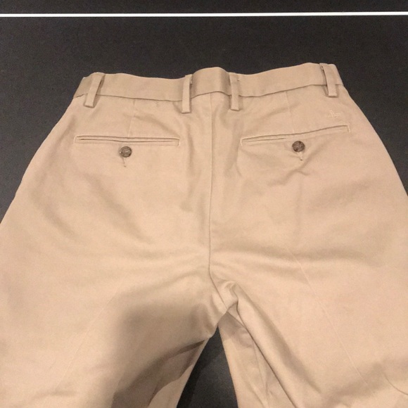 Dockers Women’s Classic Fit - Picture 3 of 3